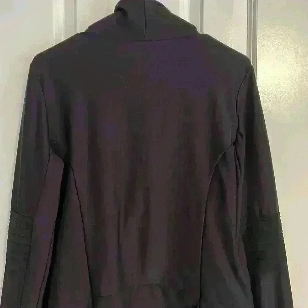 MPG black golf jacket ruffle accent sleeve size large off center front zipper - Picture 7 of 11